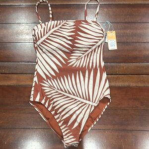 Shade & Shore Swimwear in Brown and White Leaf Pattern